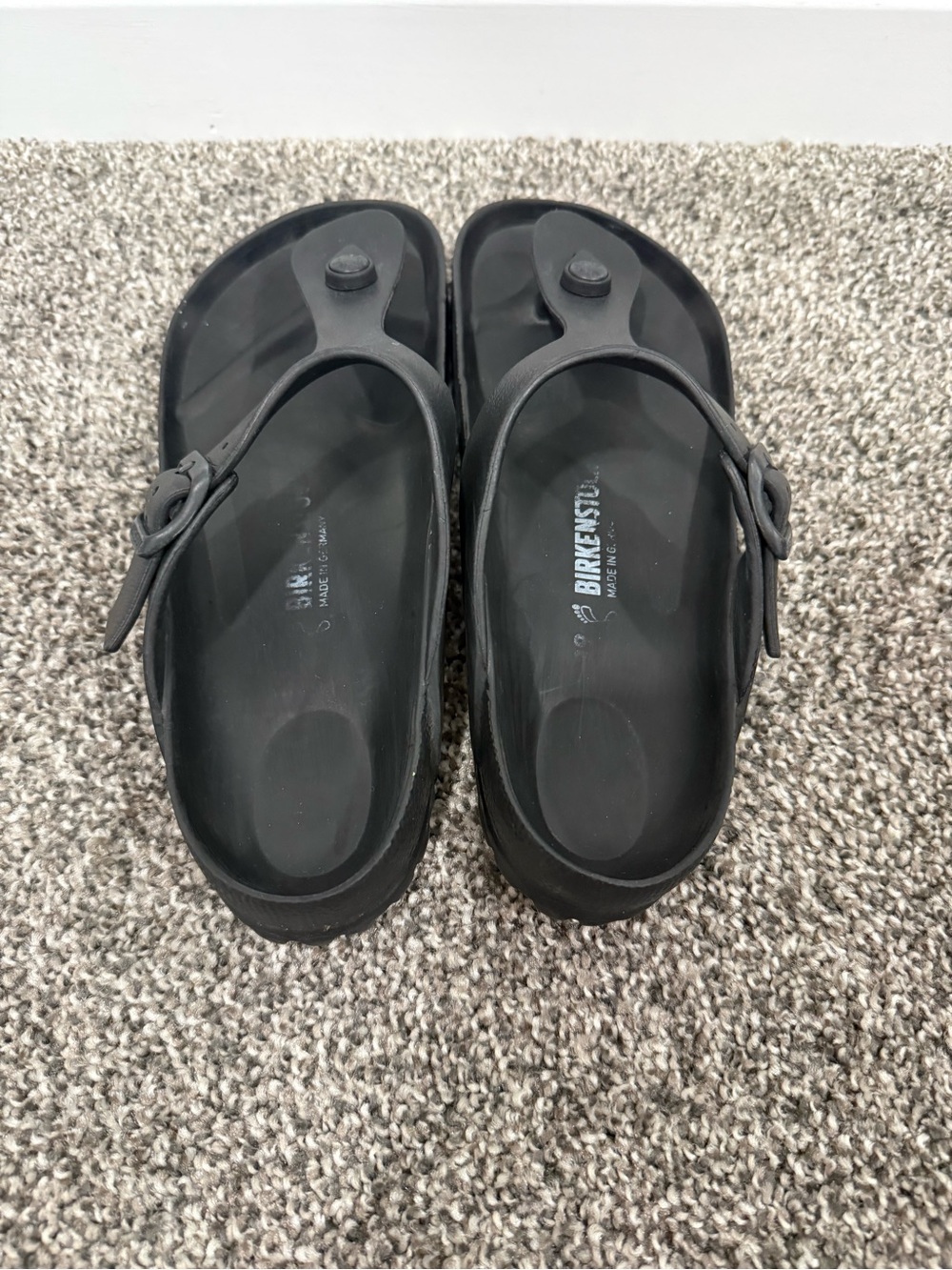 Birkenstock Gizeh EVA Black sandals - Picture 3 of 5